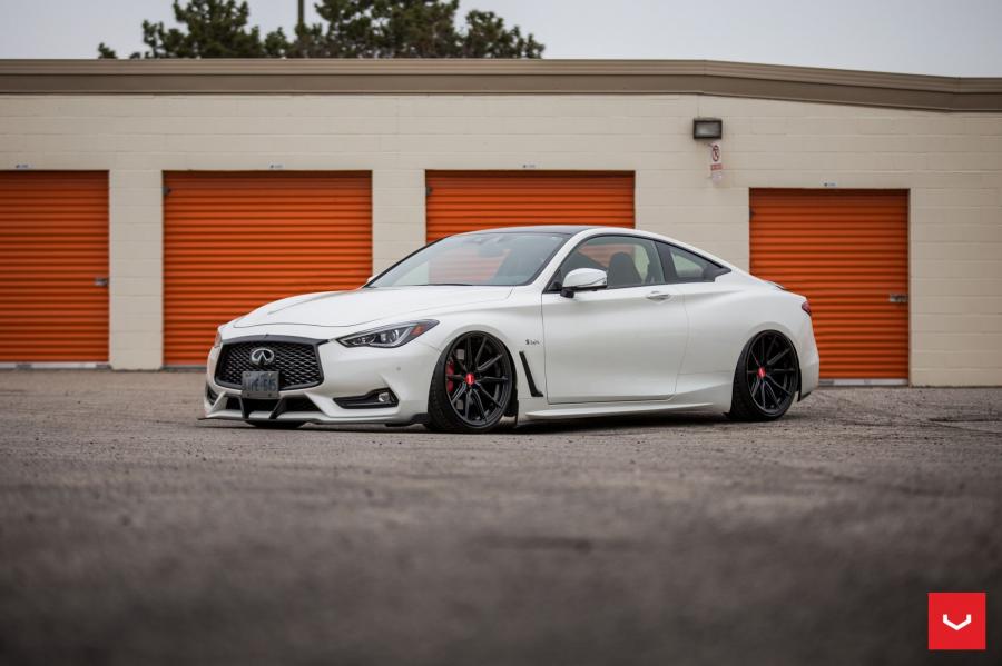  Infiniti Q60S 3.0t on Vossen Wheels (HF-3) 2019 года  (фото 2 из 15)